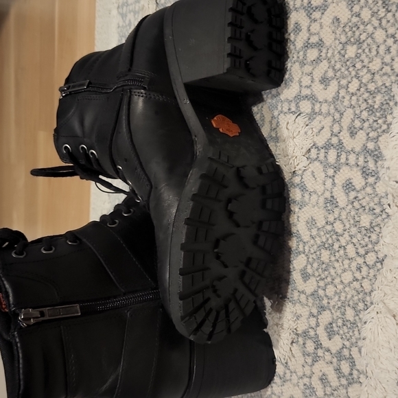 Harley Davidson Boots - Picture 3 of 3